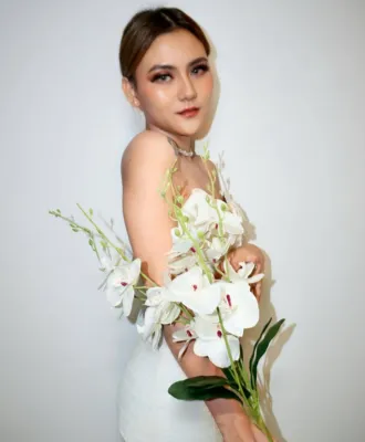 Bridal Hair and Makeup Melbourne- vivian-mackup