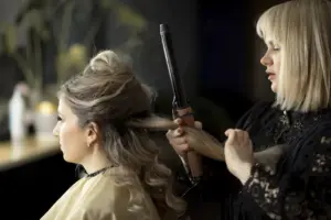 Confidence is Key: The Right Melbourne Hair & Makeup Artist Can Transform Your Day - Vivian Makeup Melbourne