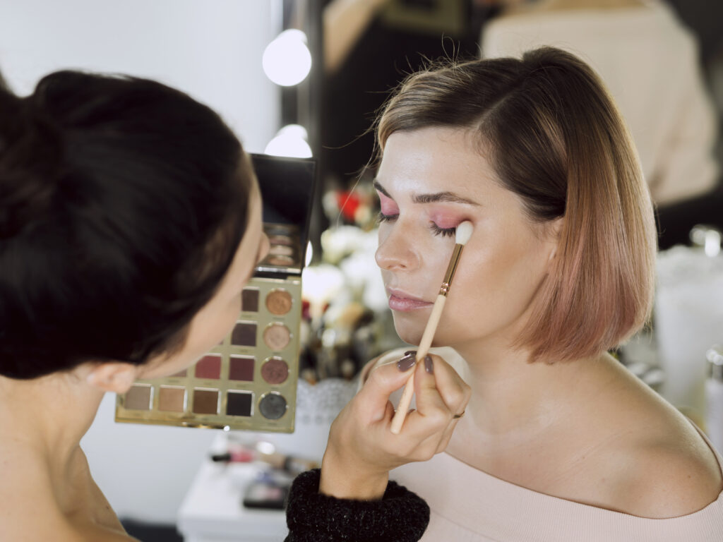 Flawless Bridal Makeup for Darker Skin Tones: A Western-Inspired Guide on Foundation, Blush & Longevity - Vivian Makeup Melbourne